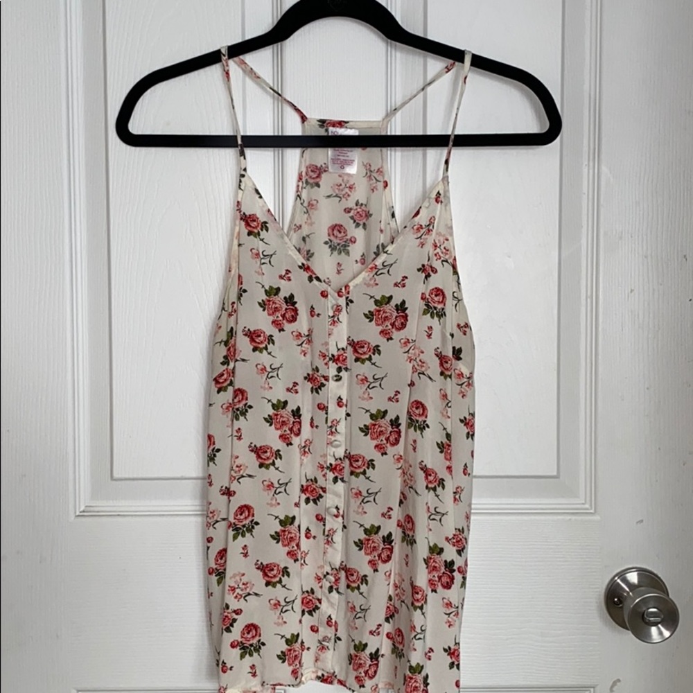 White Flower Top